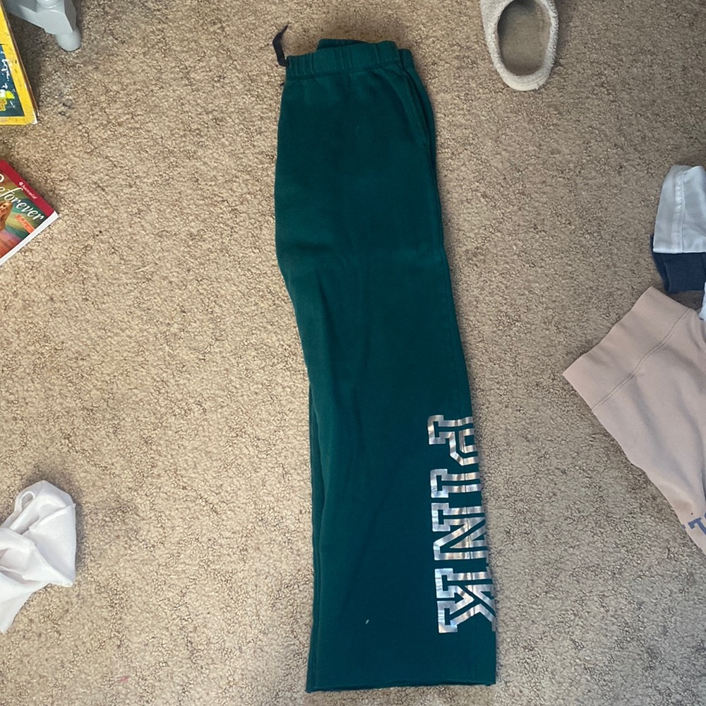 Green PINK sweatpants.